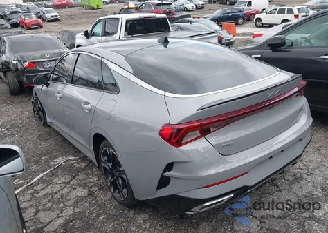 2022 Kia K5 Gt-Line z USA, uszkodzony, nr VIN 5XXG64J23NG110549